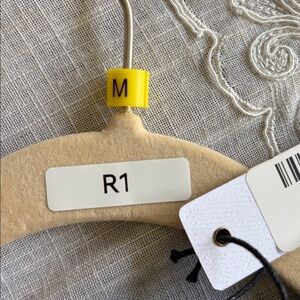 R1, NWT Women’s Blue Skort